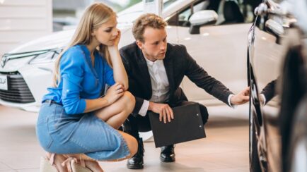 Auto poleasingowe, czy od prywatnego właściciela? Obalamy mit „zajeżdżonych flotówek”.
